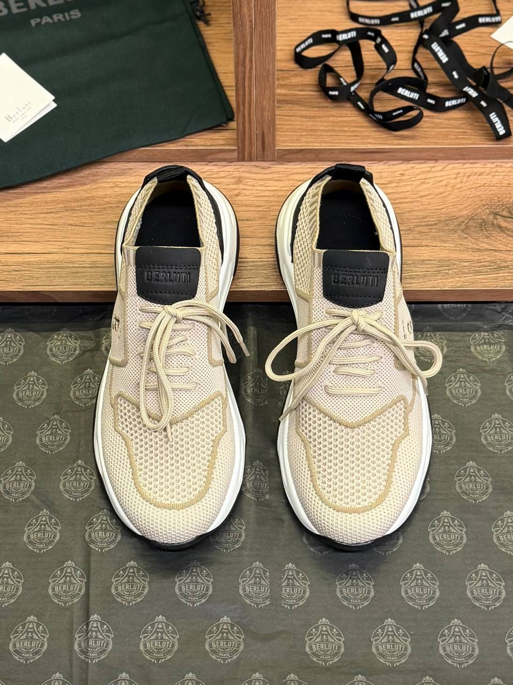 Кроссовки Berluti Shadow