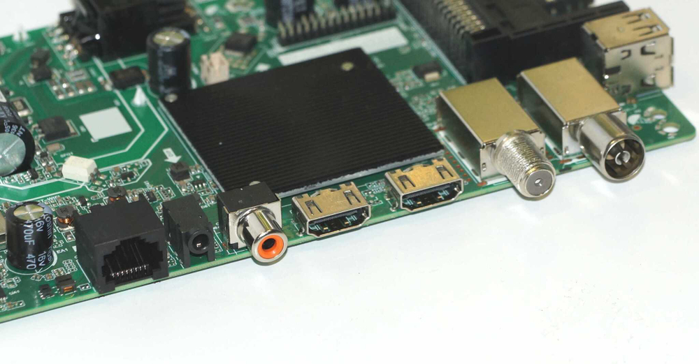 TP.SK516S.PB818 (T) main board HARTENS HTY-24HDRO6B-HC22