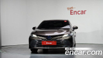 Toyota Camry 2.5 XLE Hybrid — 2018