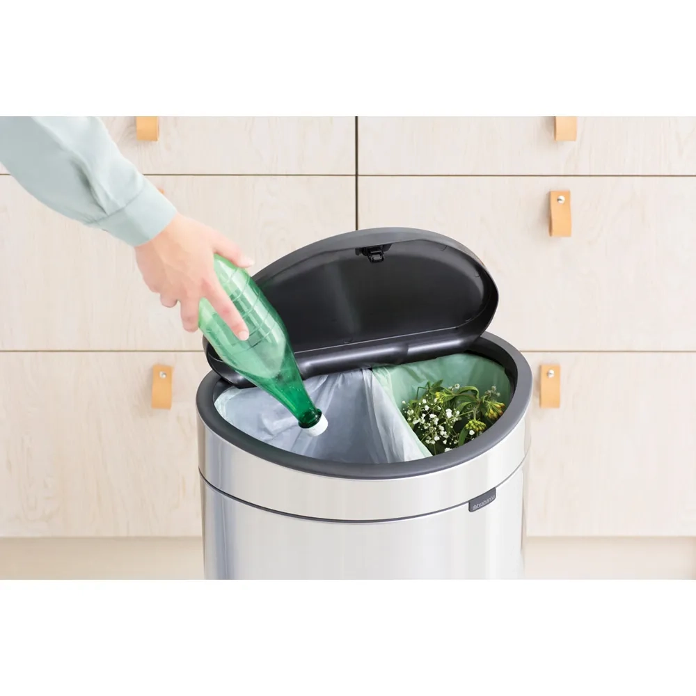 Brabantia Touch Bin New 23+10л контейнер для мусора New Recycle EAN 8710755100680