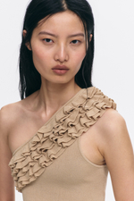 Короткий топ на одно плечо с оборками - H&M