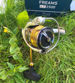 Катушка безынерционная FREAMS LT 2500