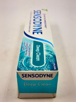 Зубная паста Sensodyne Deep Clean для чувствительных зубов с фтором (1450 ppm), 75 мл