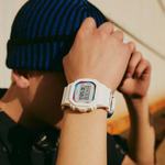 Часы Casio DWE-5600PR-2E