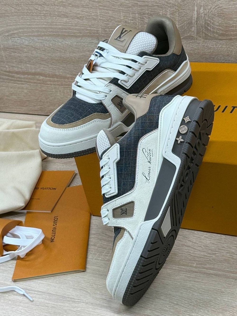 Кроссовки Louis Vuitton Trainer