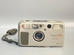 Yashica T5D