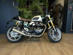 TRIUMPH SPEED TWIN 1200 Cafe Racer Edition