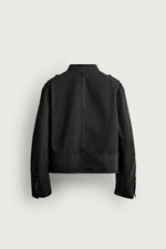 УКОРОЧЕННАЯ КУРТКА С ПОГОНАМИ — ZARA · 3715/811