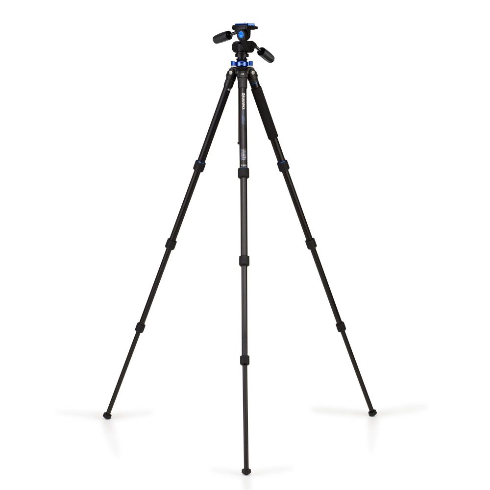 Штатив Benro TMA18AHD1A с 3D головкой
