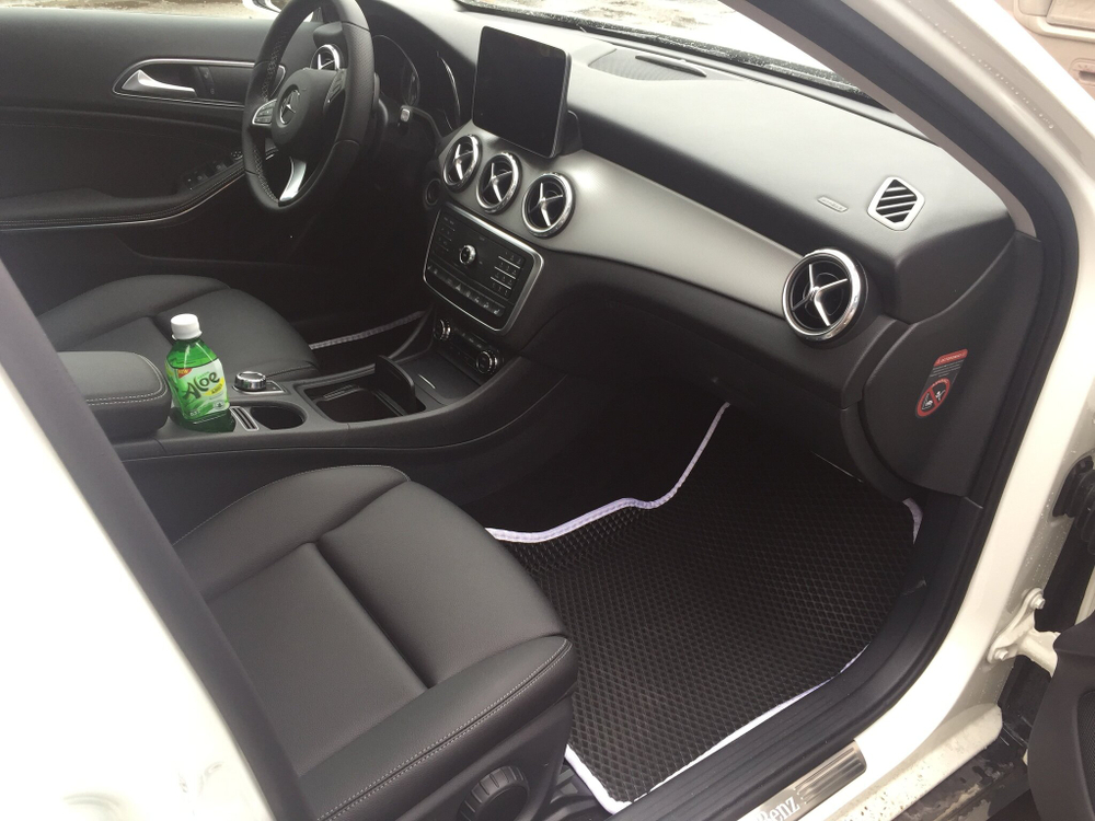 Автоковрики для MERCEDES X156, GLA-class (2013->)