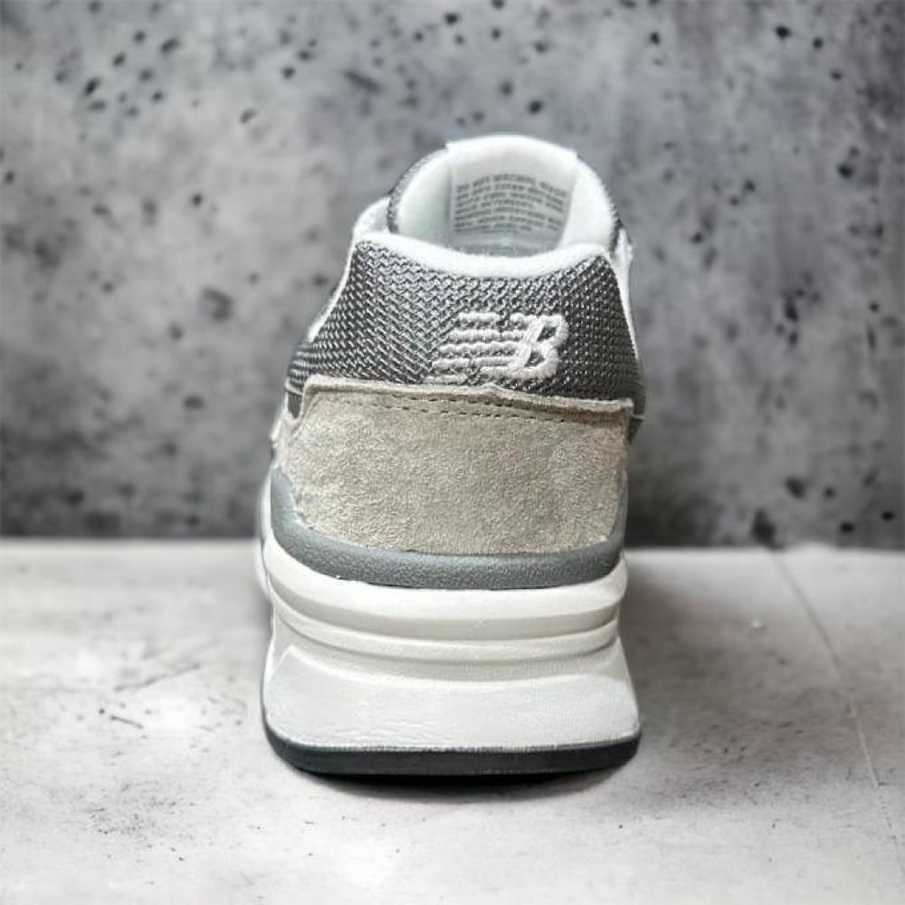 New Balance 997H • Gray