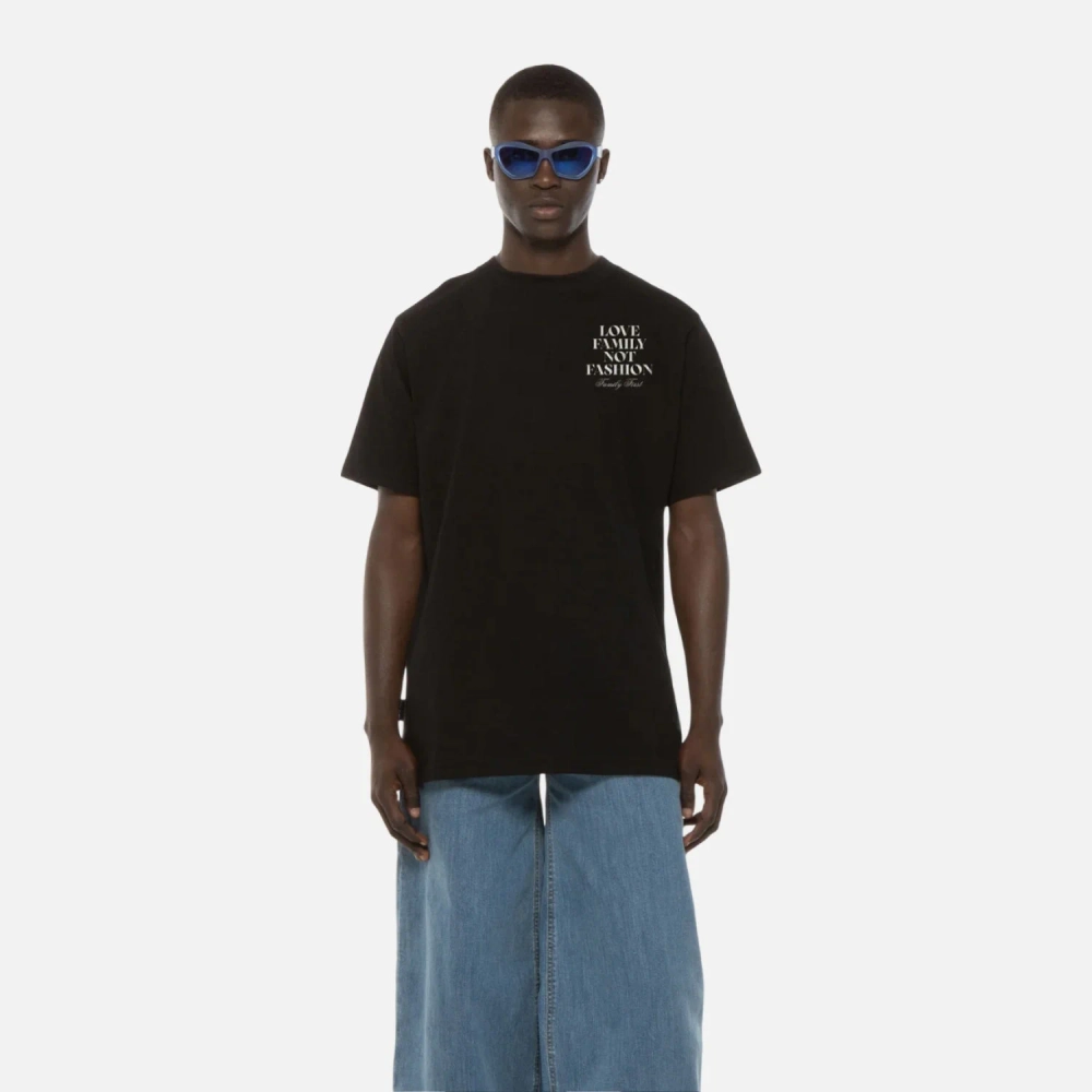 Футболка Family First Lfnf