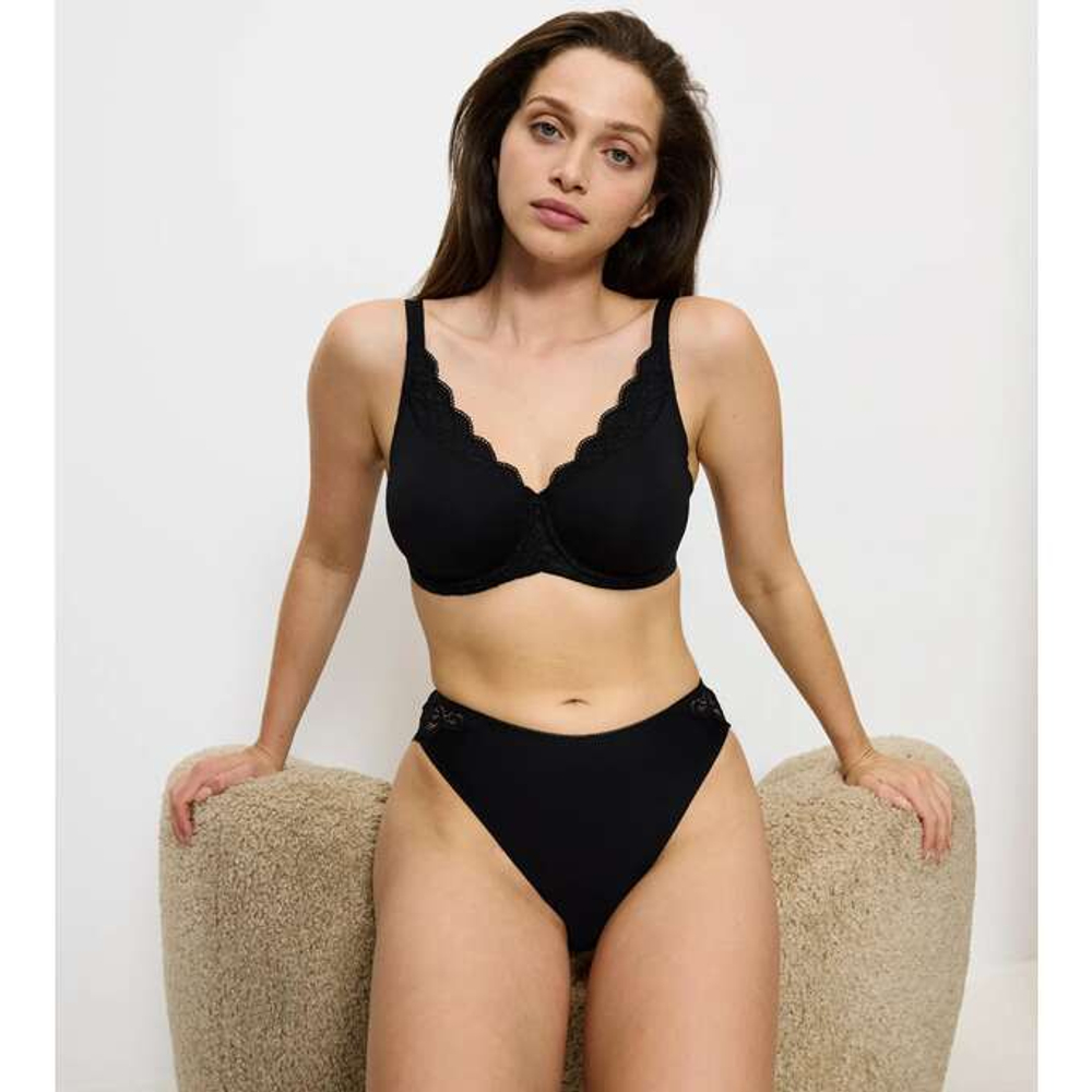 Трусы женские Triumph Amourette Tai