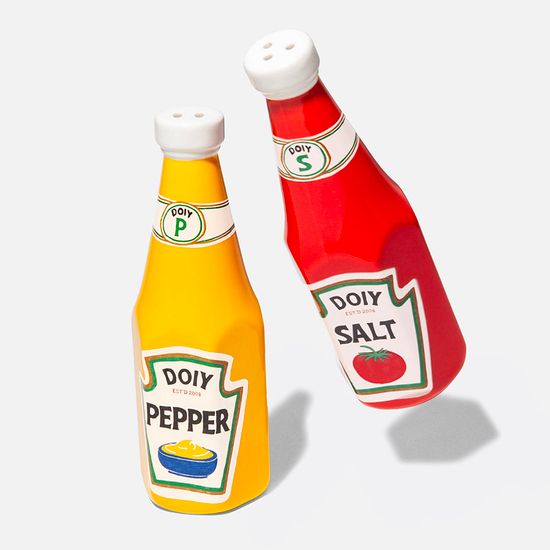 Набор из солонки и перечницы corner shop,  ketchup mustard
