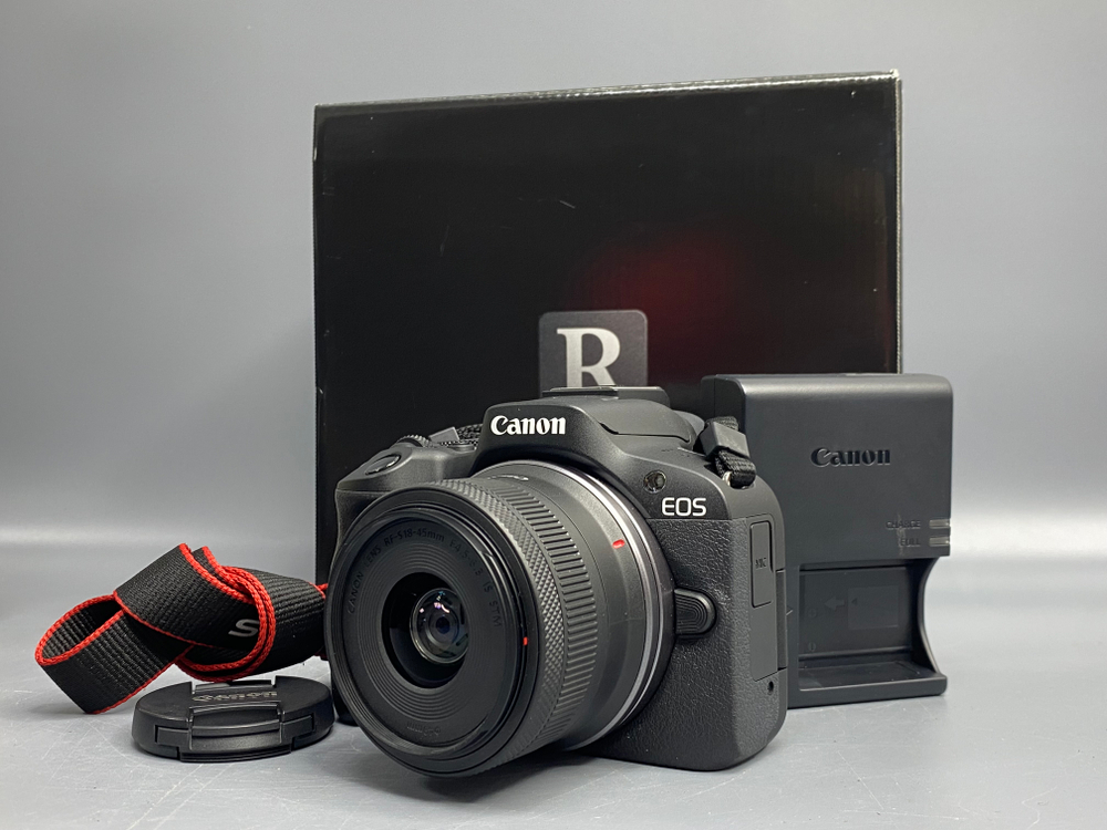 Canon R50 Kit 18-45mm 6.000 кадров