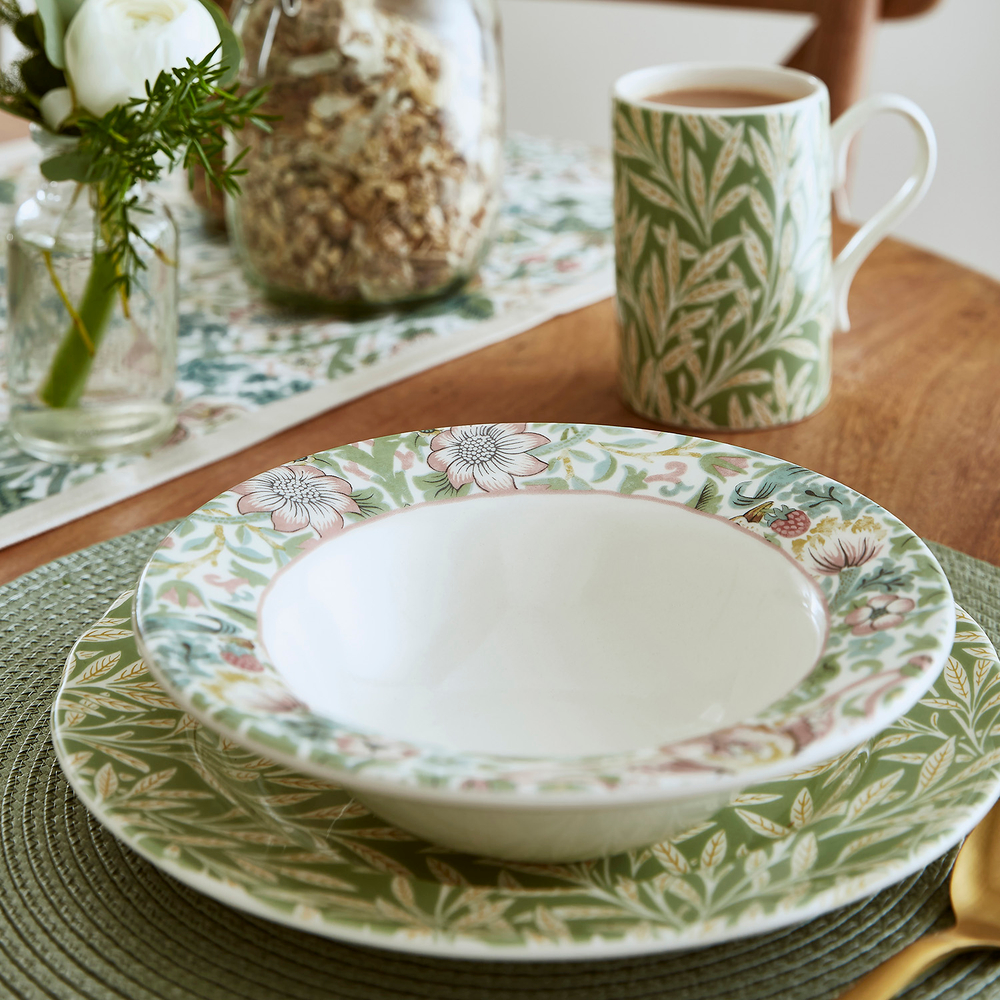 Spode Тарелка Morris&Co. Глубина 19 см, клубничный вор MCO05206-D