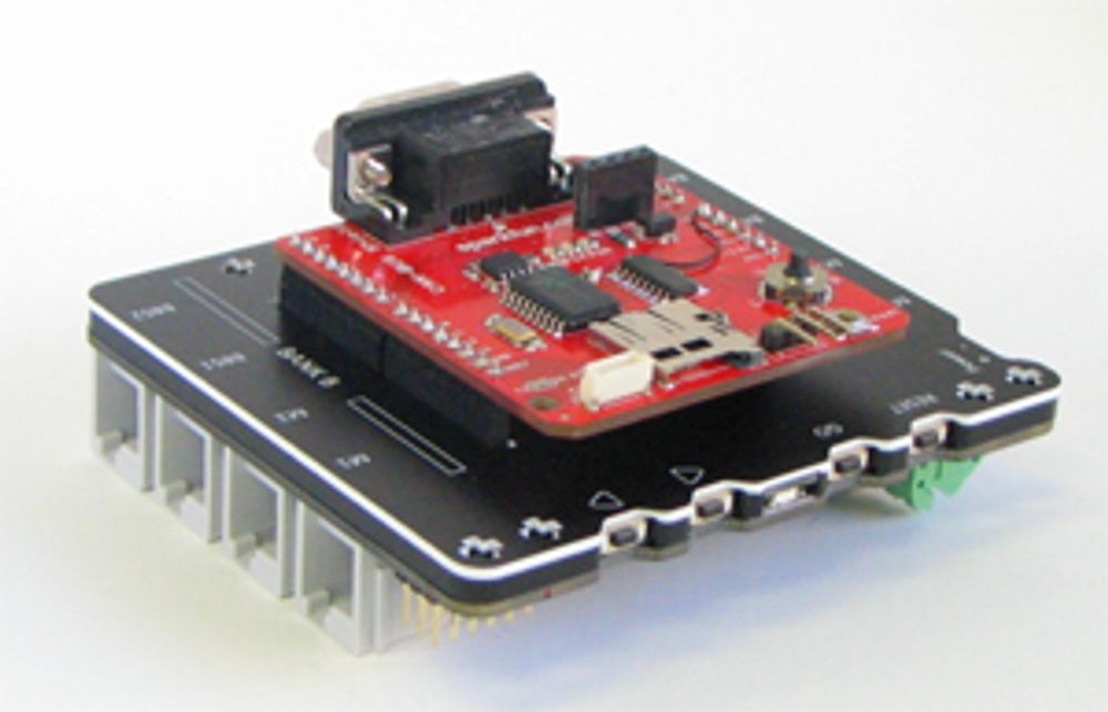 Дополнительная плата для подключения моторов и датчиков NXT/EV3 к Arduino Дополнительная плата для подключения моторов и датчиков NXT/EV3 к Arduino