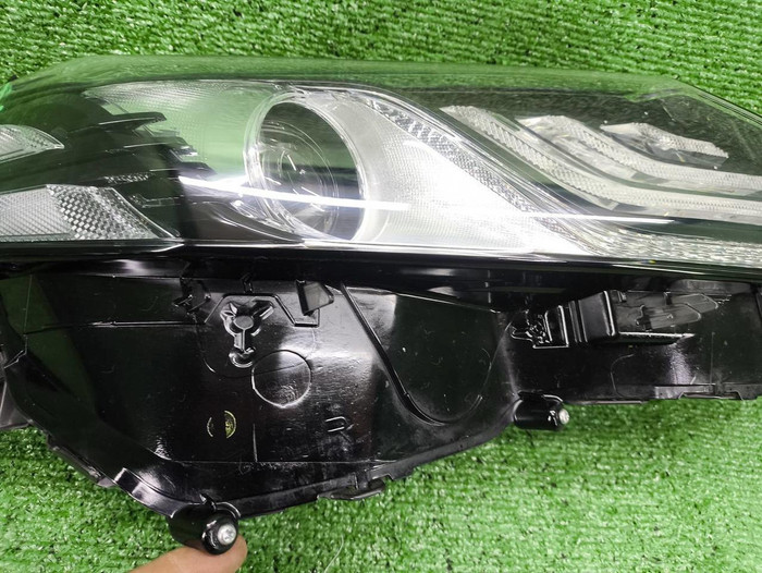 Фара правая Toyota Camry xv70 (20-нв) LED Black