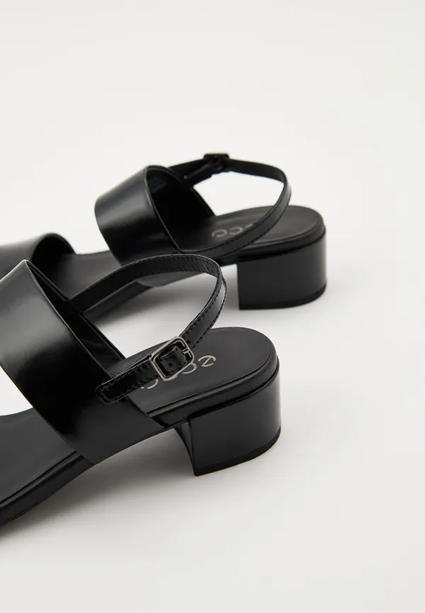 Босоножки женские ECCO LIVA SANDAL 35