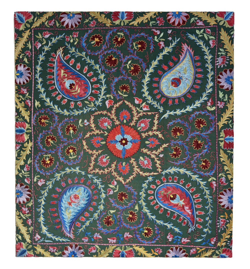 Suzani 120 x 136 см