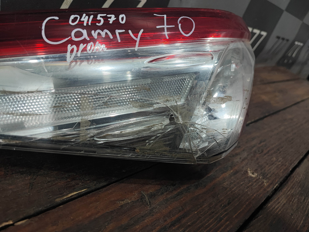 Фонарь задний левый LED Toyota Camry (XV70) 17-нв Б/У Оригинал 8156033690