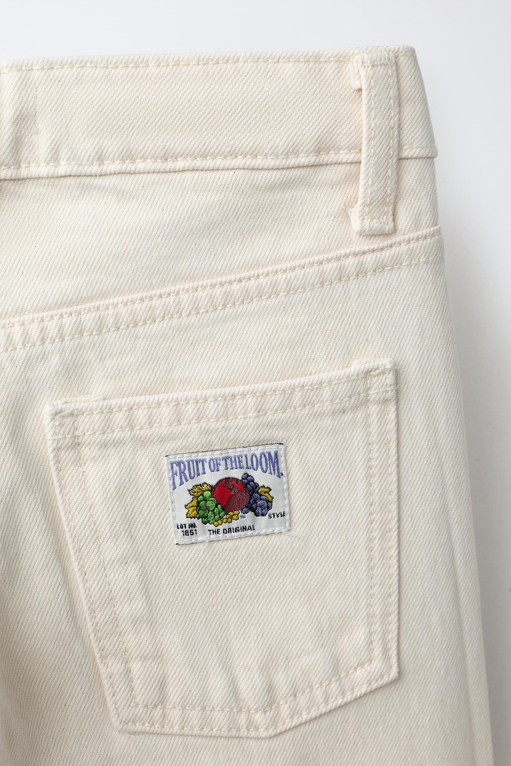 ZARA - FRUIT OF THE LOOM™ ДЖИНСЫ ПРЯМОГО КРОЯ, ЭКРЮ