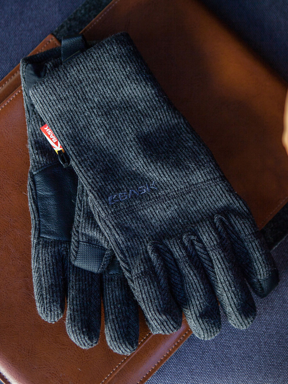 Перчатки мужские M-TOUCH GLOVE Баск