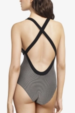 Купальник слитный CHANTELLE