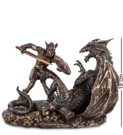 Veronese WS-657 Статуэтка «Зигфрид, побеждающий Дракона»