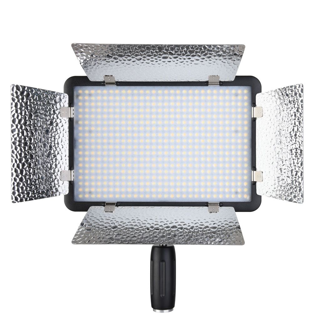 Светодиодный осветитель Godox LED500LRW