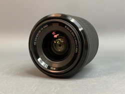 Sony 28-70 mm 3.5-5.6 OSS