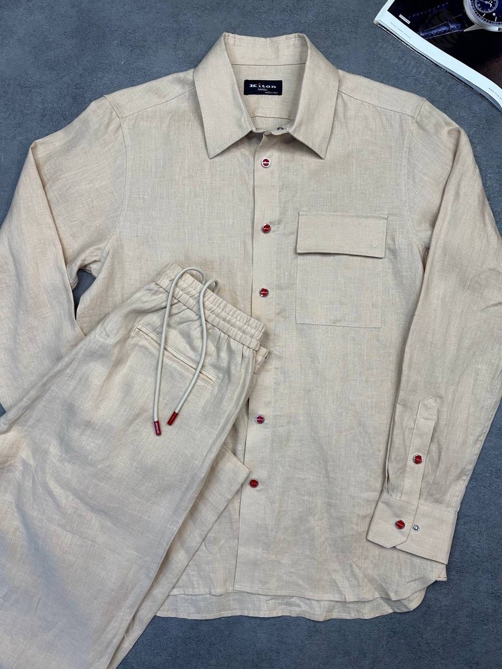Льняной костюм Kiton