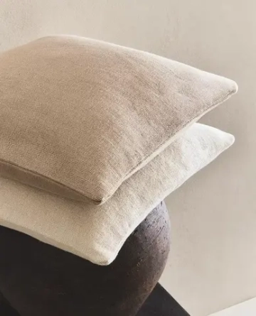 ZARA HOME ОДНОТОННЫЙ ЧЕХОЛ НА ПОДУШКУ, БЕЖЕВЫЙ