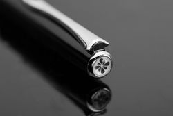 Шариковая ручка Diplomat Traveller black lacquer (D10424968) 2