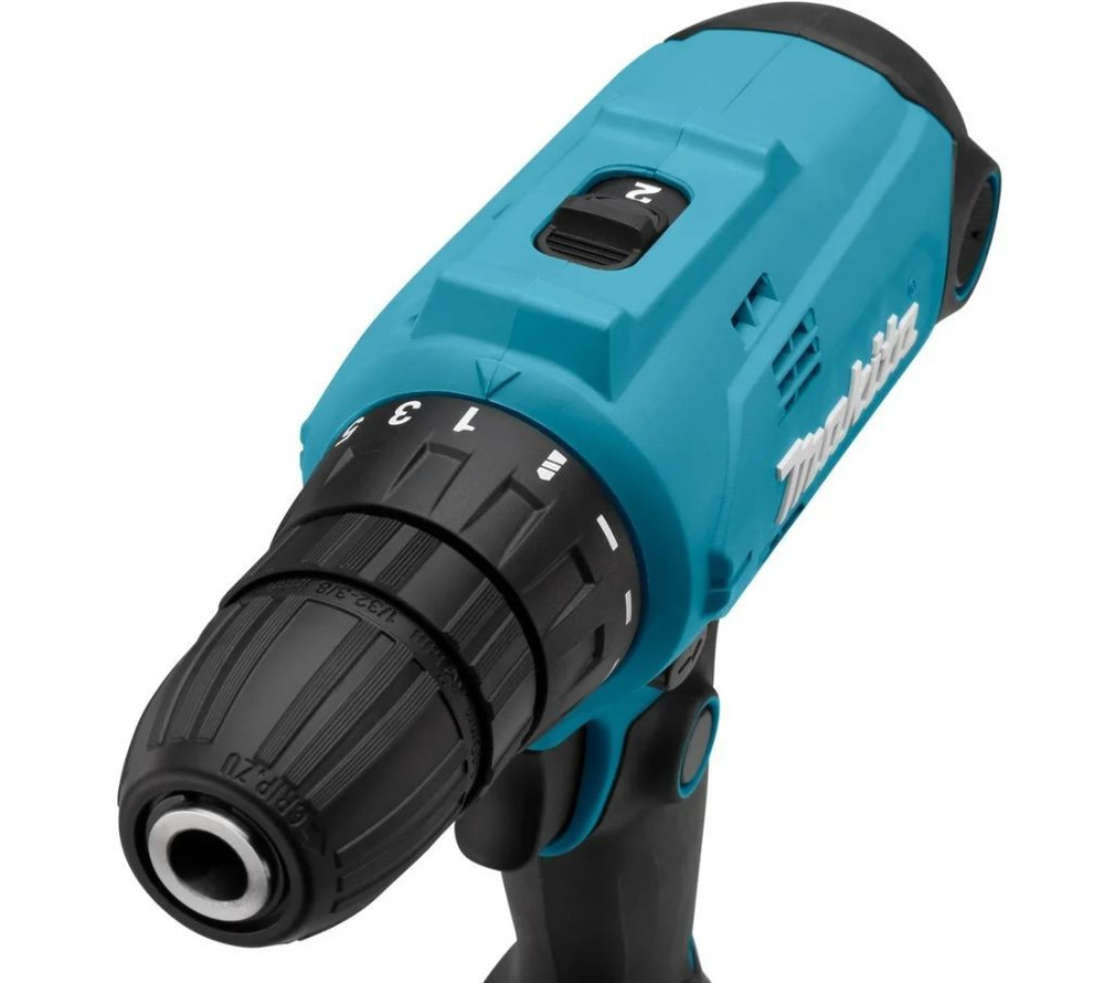 Электрическая дрель-шуруповерт Makita DF0300 (320 Вт, 56 Нм)