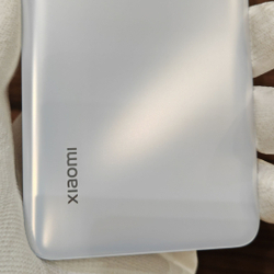 Крышка для Xiaomi Mi 11 - оригинальная задняя стеклянная панель (Белого цвета)