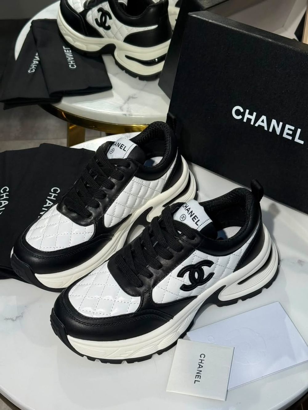 Кроссовки Chanel