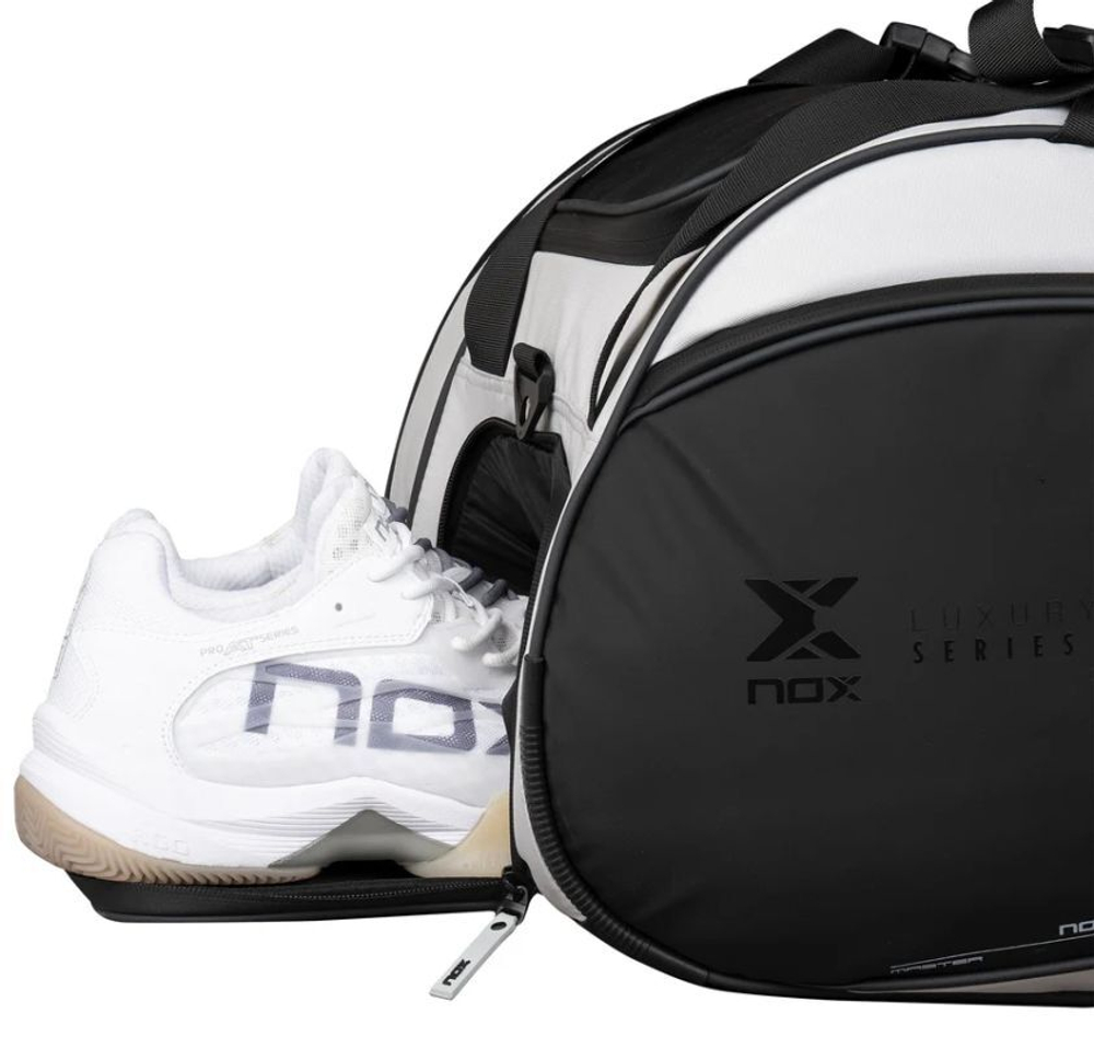 Сумка для Padel NOX Luxury Master Series - белый, черный