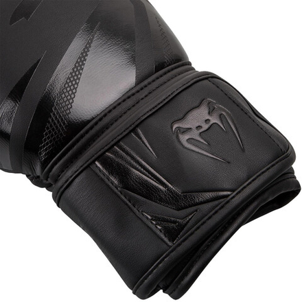 Перчатки боксерские Venum Challenger 3.0 Black