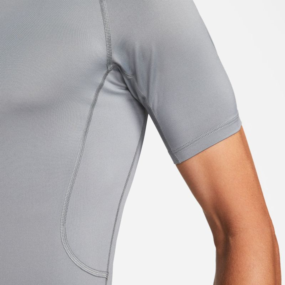 Термобелье Nike Pro Dri-FIT Tight Short-Sleeve Fitness Top - smoke grey/black - Gray