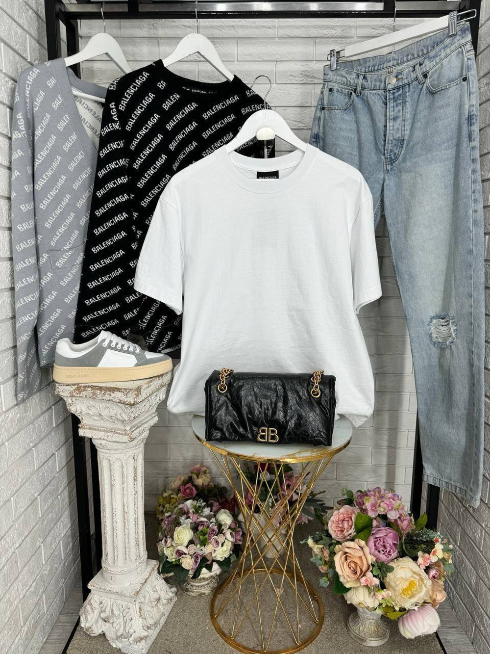 Футболка Balenciaga