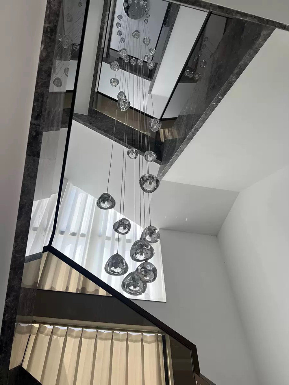 Pendant design lamp Mizu by Terzani (3 suspension)