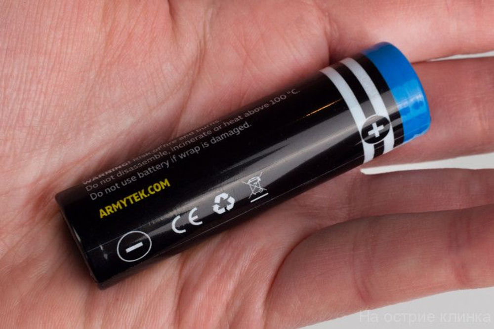 Аккумулятор незащищённый Armytek (аккумуляторная батарейка) Армитек 18650 Li-Ion 3200 mAh, A03201