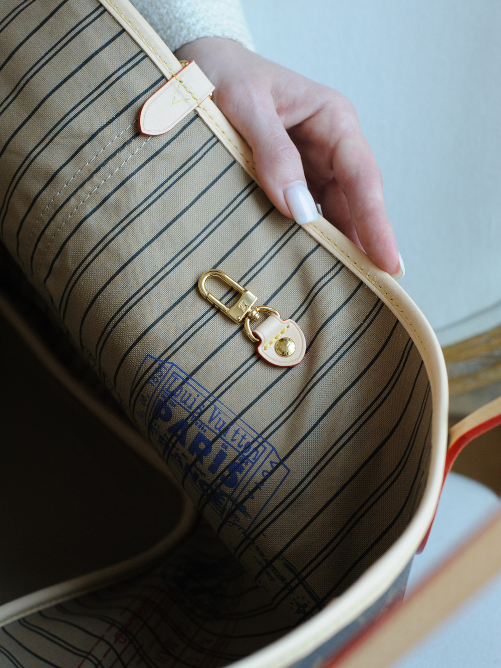 Louis Vuitton Neverful Bandoulière Inside Out