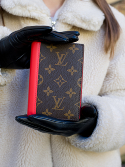 Louis Vuitton Обложка для паспорта