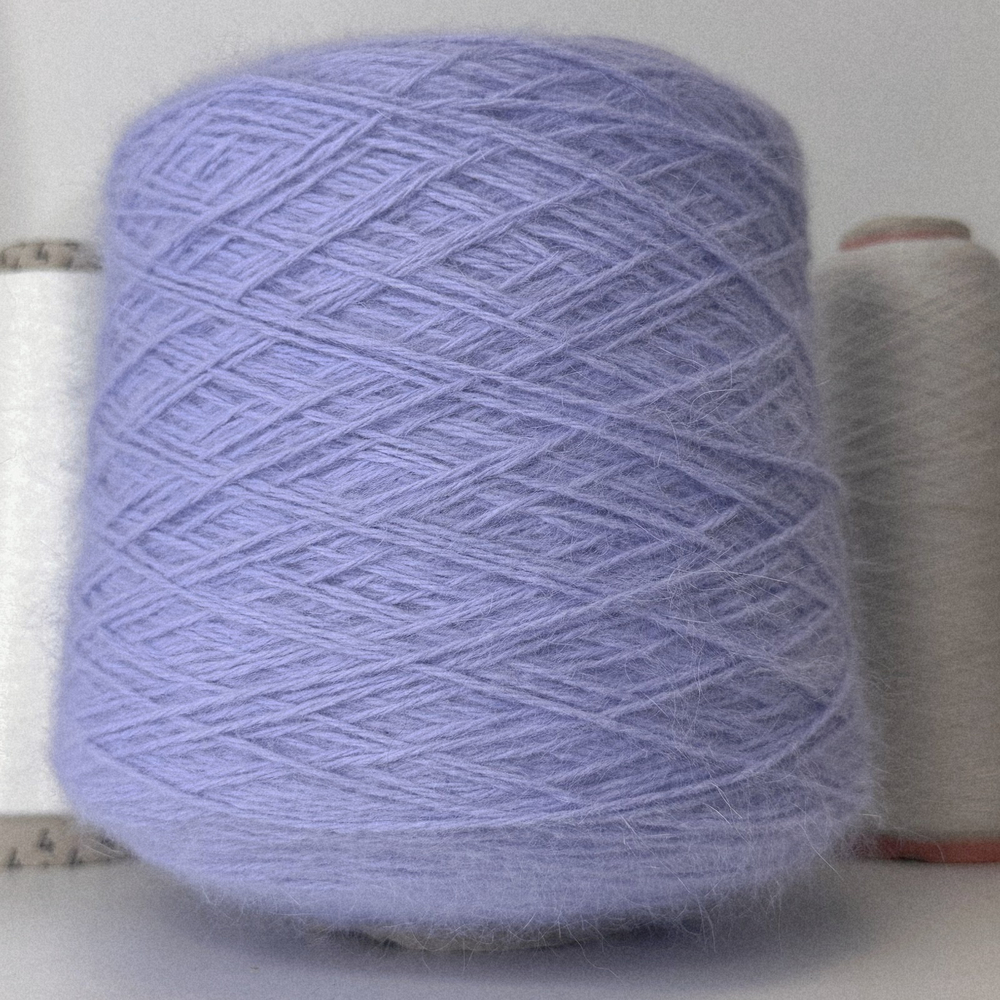Regina; ангора 80%, п/а 20%; 300м/100гр; цвет: лаванда; Есть бобинка: 117, 122 гр. S506; S716 MP