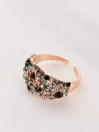 Позолоченное кольцо Россыпь из черно-серых камней Swarovski