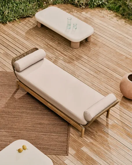 Журнальный столик Labra из цемента и акации 140 x 70 см
