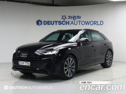 Audi Q8 55 TFSI Quattro Premium — 2021