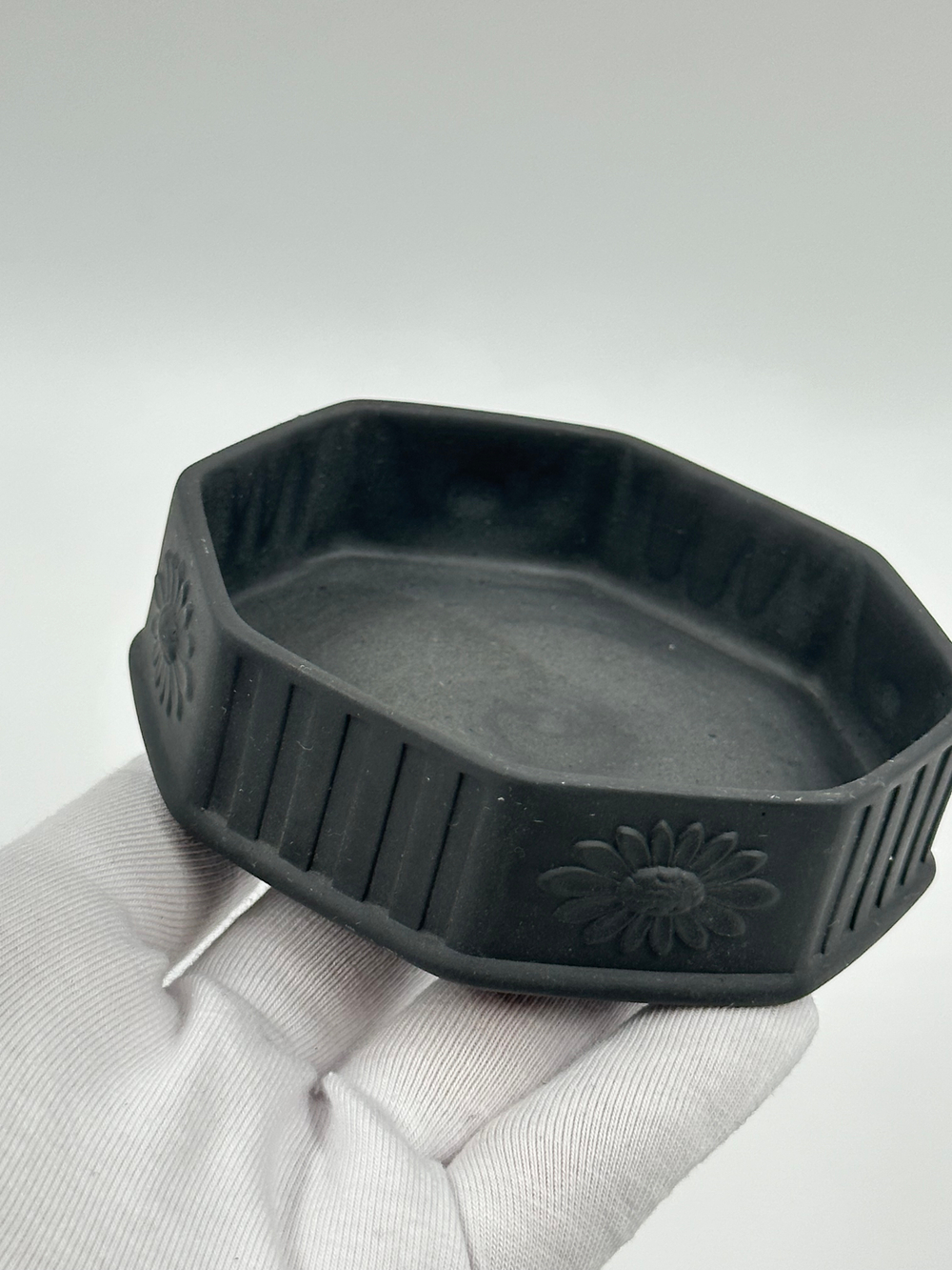 Шкатулка Wedgwood чёрная